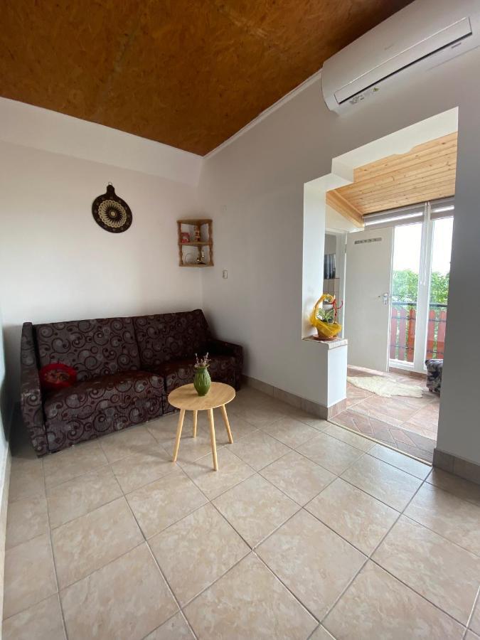 Fehér Szőlő Vendégház Sátoraljaújhely Exterior foto